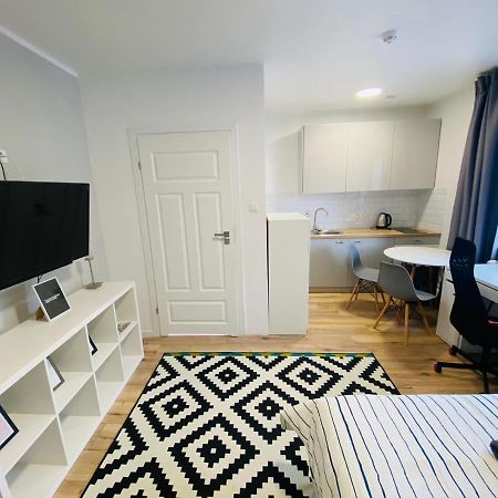 Bezagenta Mozart5 Studio Easy Access To City Wifi Lejlighed Warszawa Eksteriør billede